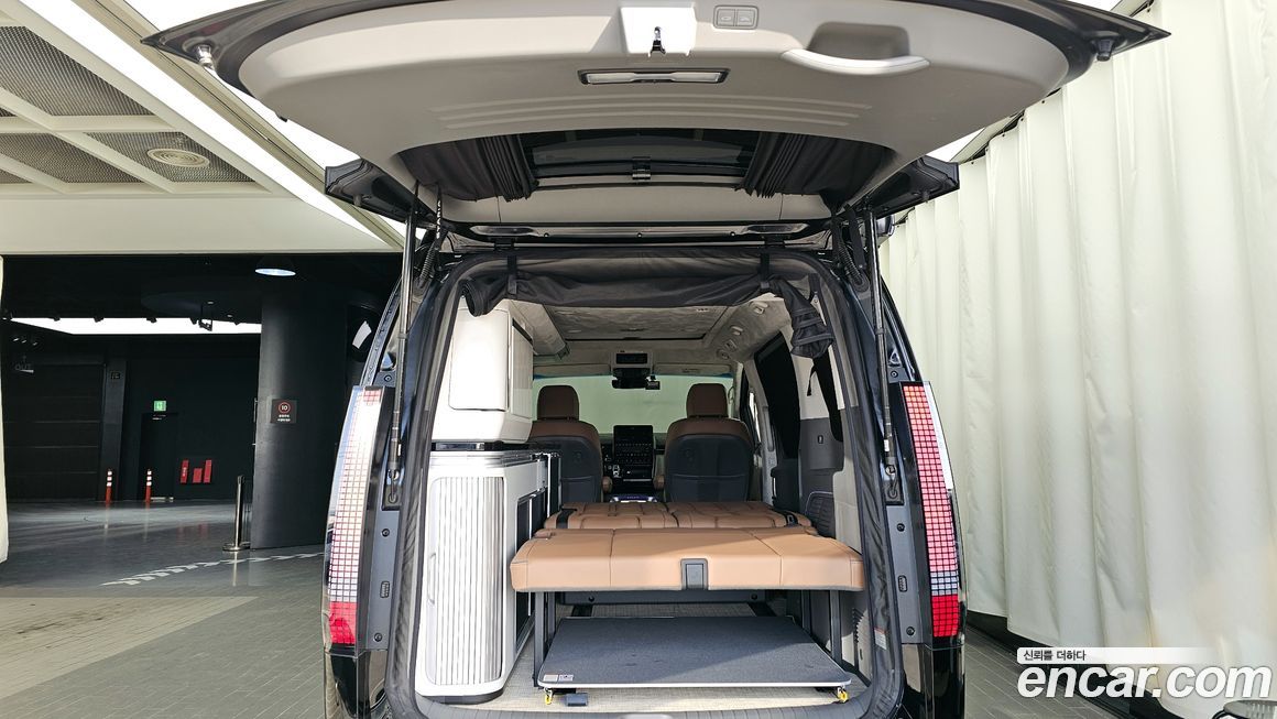 Hyundai Staria 2022