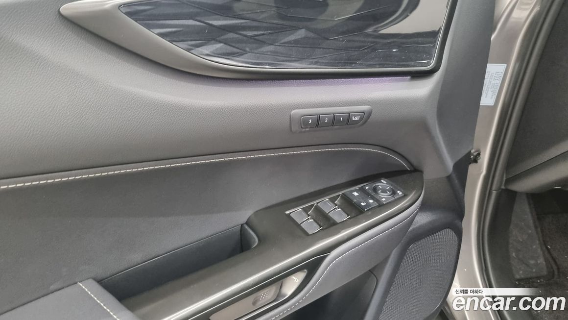 Lexus NX 2025