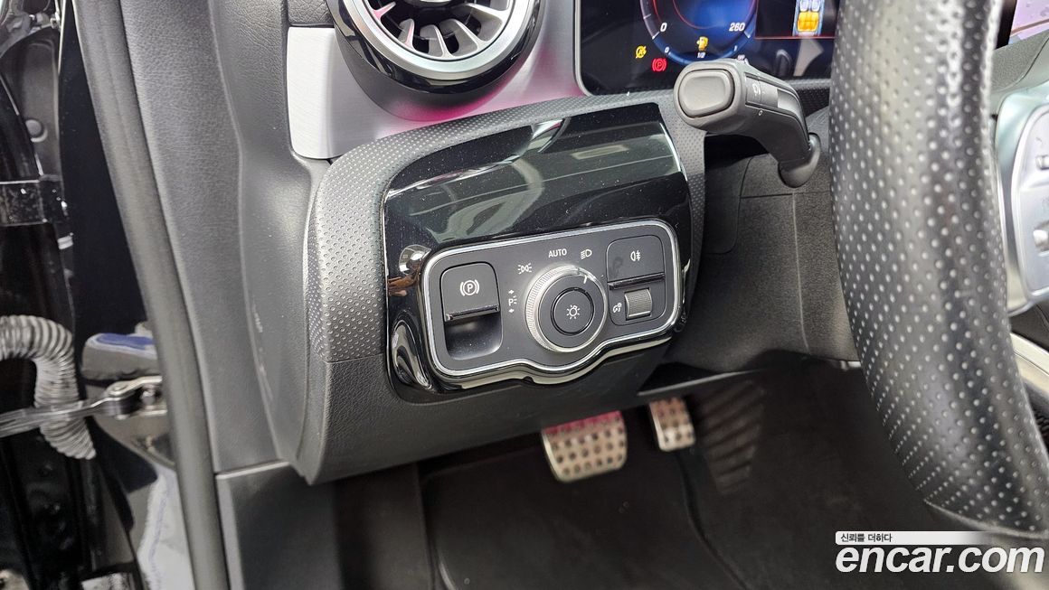 Mercedes-Benz CLA-Class 2020