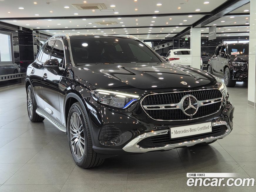 Mercedes-Benz GLC-Class 2024