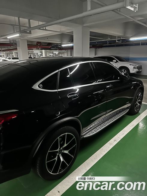 Mercedes-Benz GLC-Class 2023