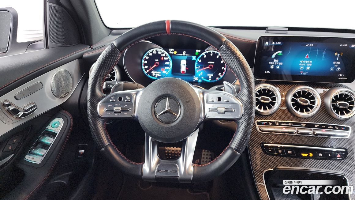 Mercedes-Benz GLC-Class 2021