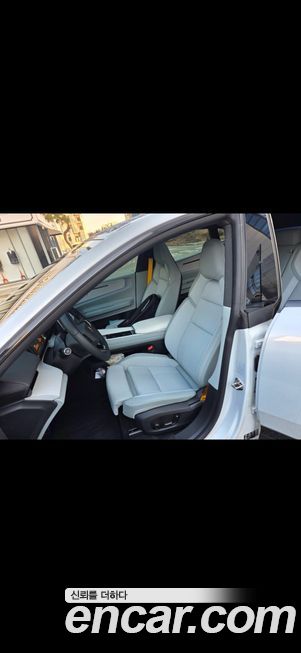 Polestar Polestar 4 2025