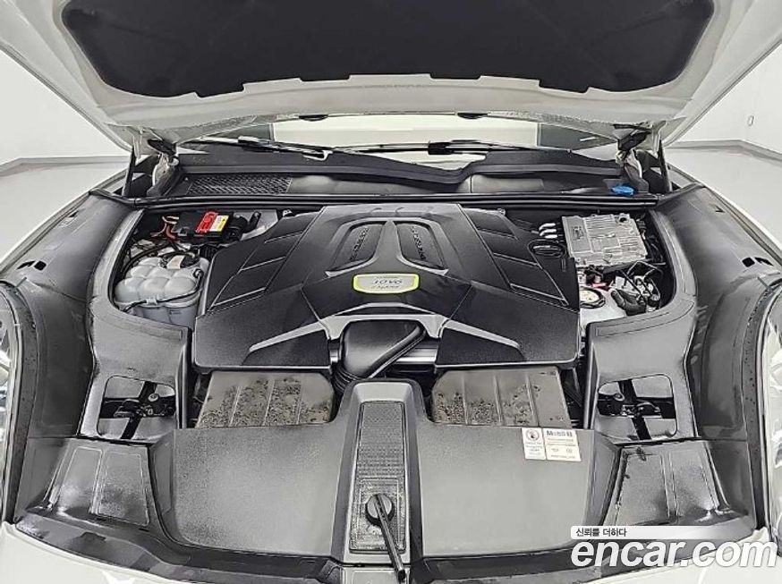 Porsche Cayenne 2020