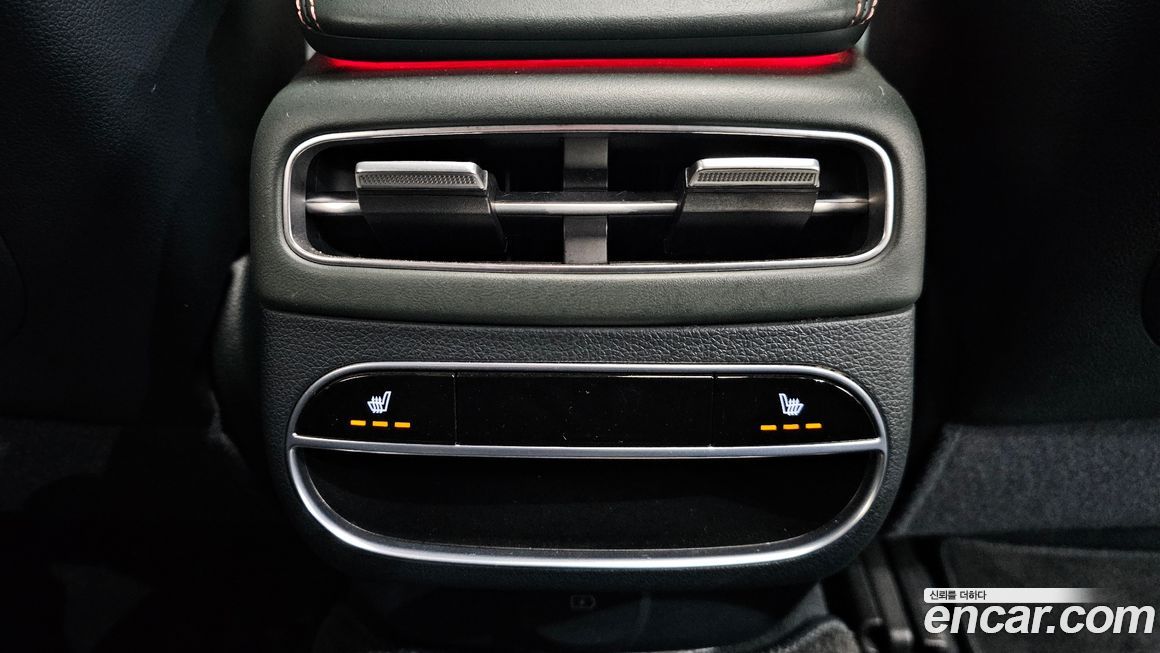 Genesis GV70 2021