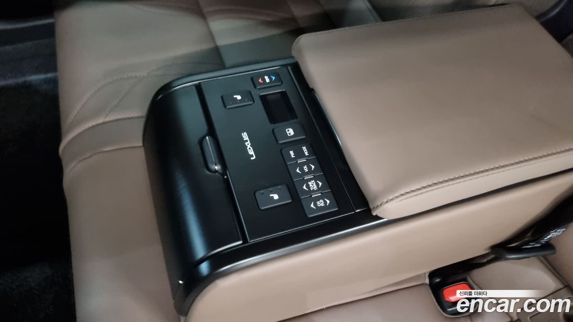 Lexus ES 2026