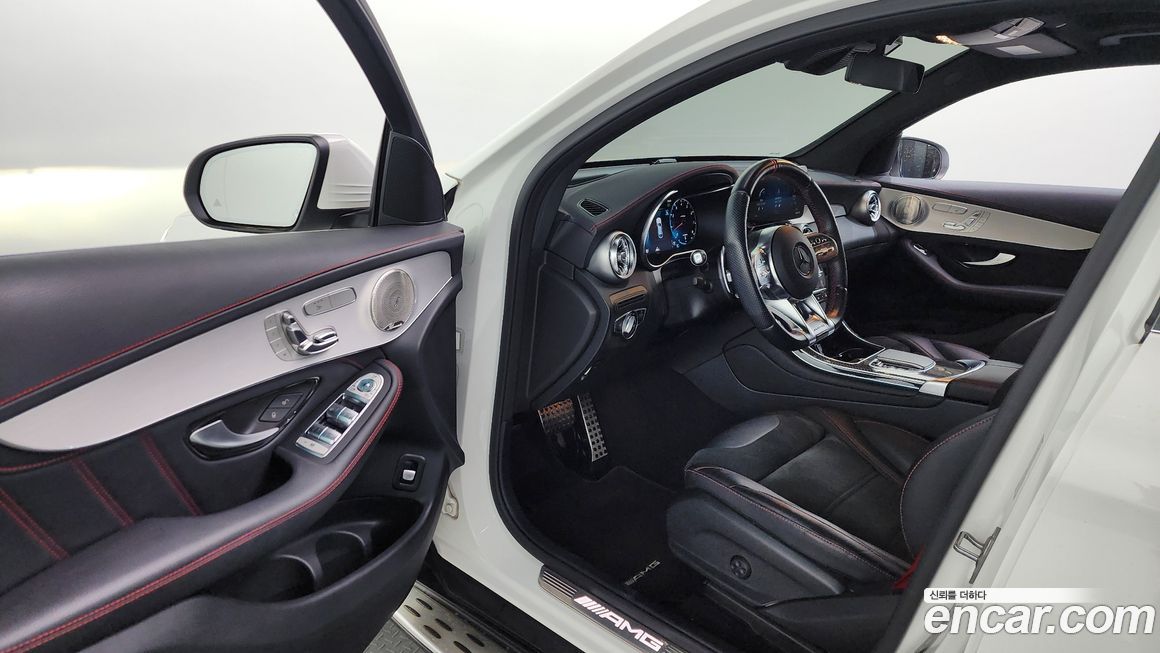 Mercedes-Benz GLC-Class 2021