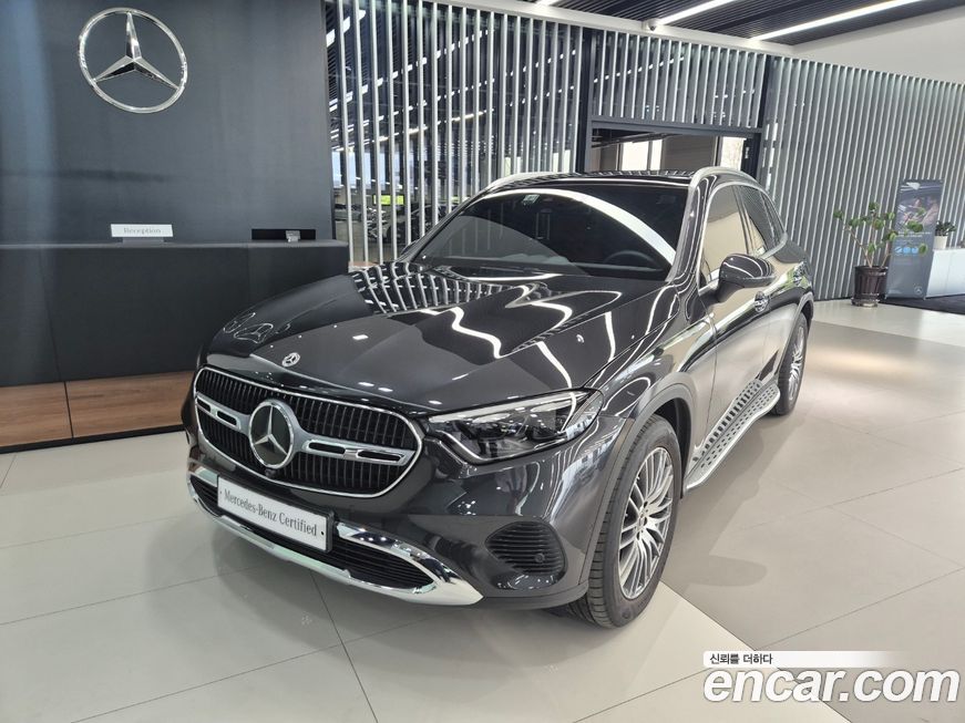 Mercedes-Benz GLC-Class 2025