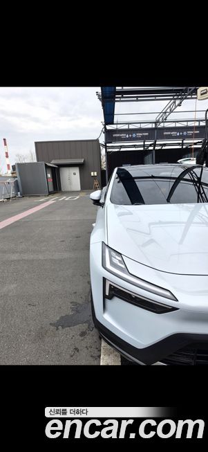 Polestar Polestar 4 2025