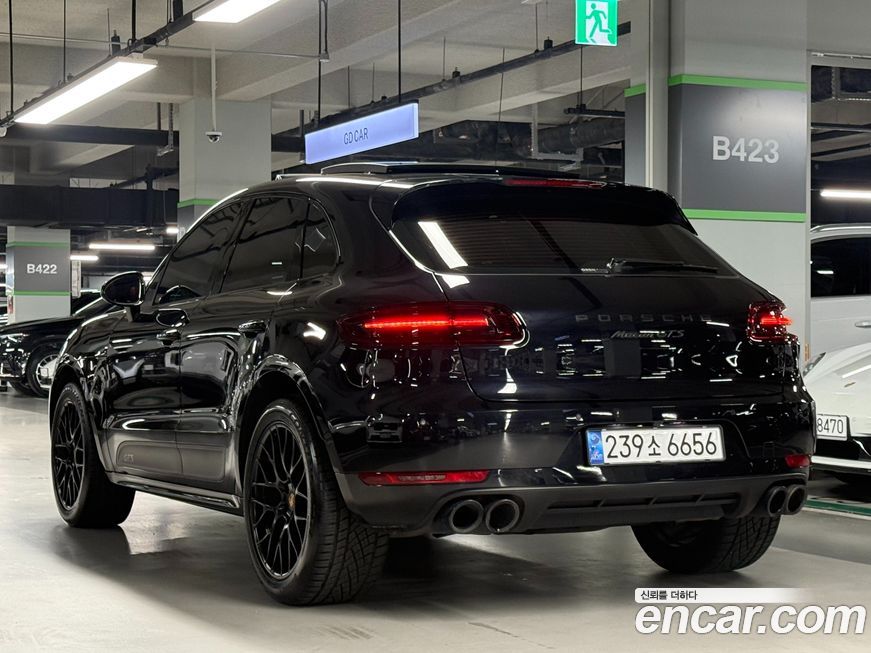 Porsche Macan 2017