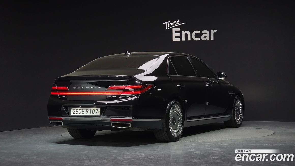 Genesis G90 2020