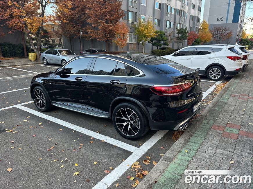 Mercedes-Benz GLC-Class 2023