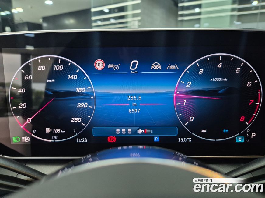 Mercedes-Benz GLC-Class 2025