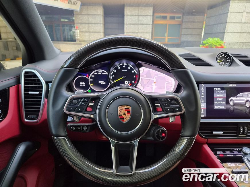 Porsche Cayenne 2020