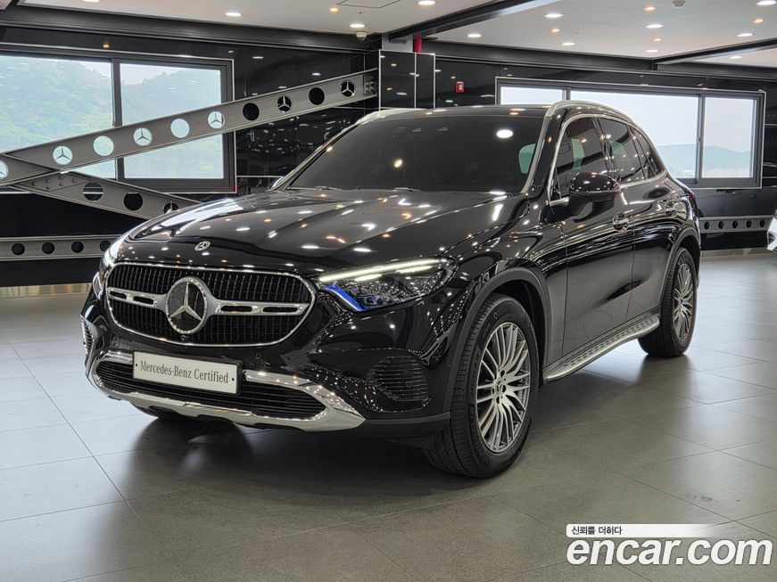 Mercedes-Benz GLC-Class 2024