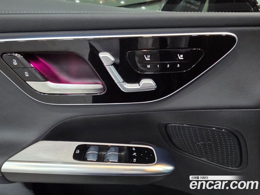 Mercedes-Benz GLC-Class 2024