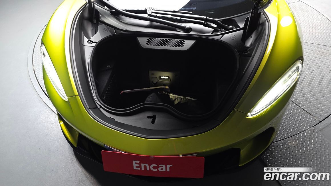 Mclaren GT 2022