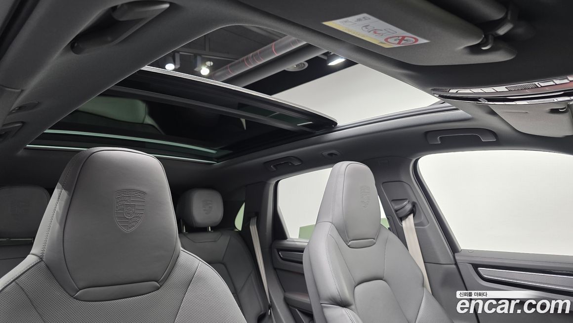 Porsche Cayenne 2023