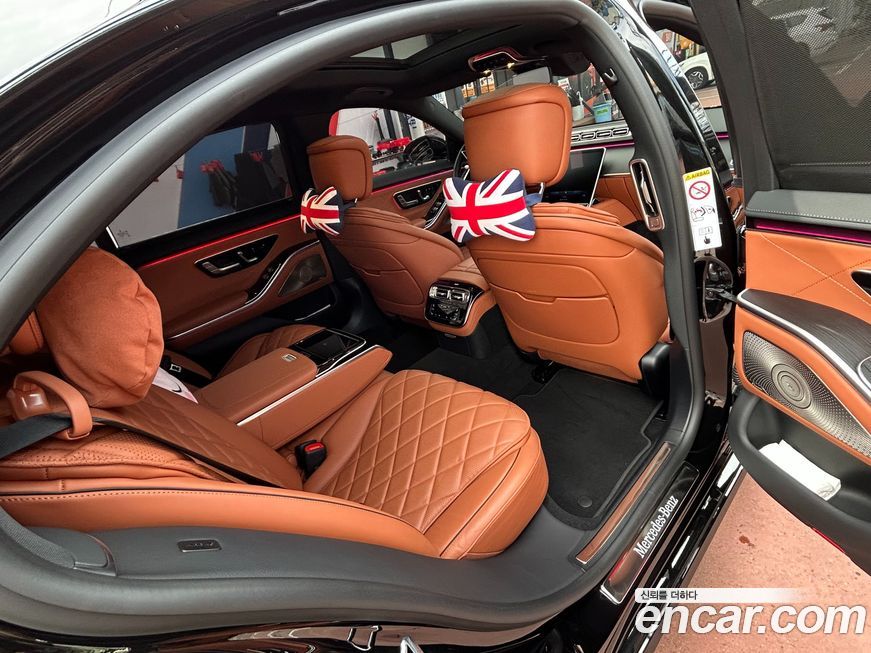 Mercedes-Benz S-Class 2023