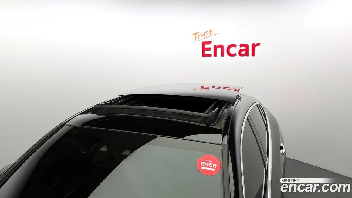 Mercedes-Benz GLC-Class 2026