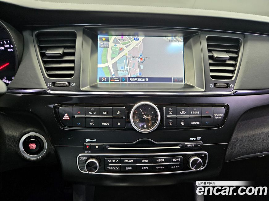 Kia K9 2013