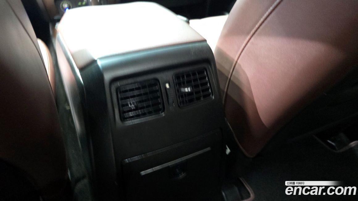 KG_Mobility_Ssangyong Rexton 2015