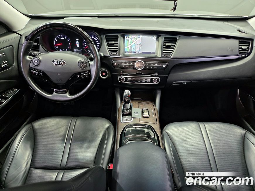 Kia K9 2013