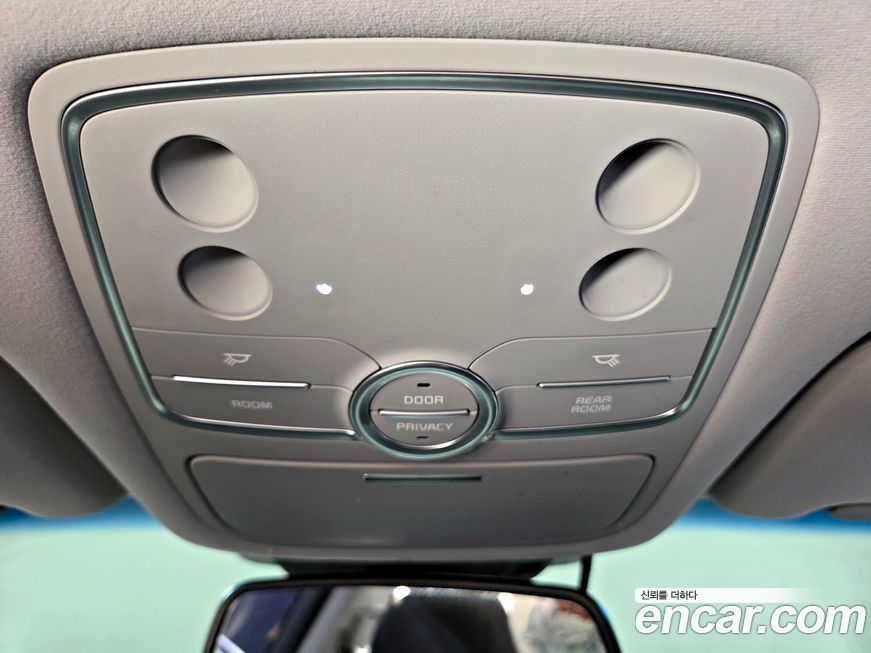 Kia K9 2013