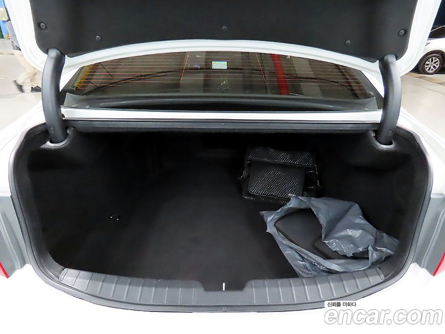 Hyundai Grandeur 2012