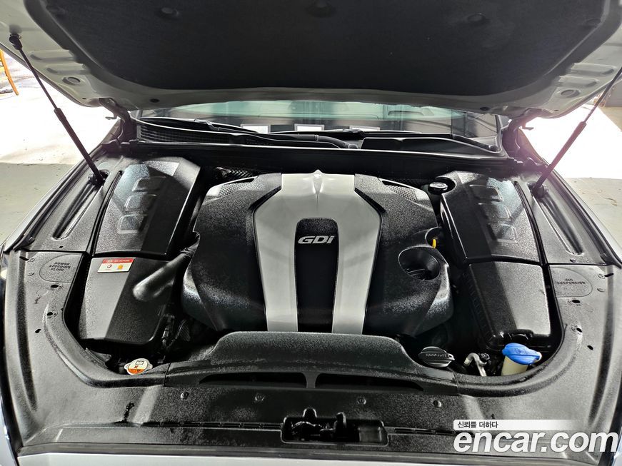 Kia K9 2013