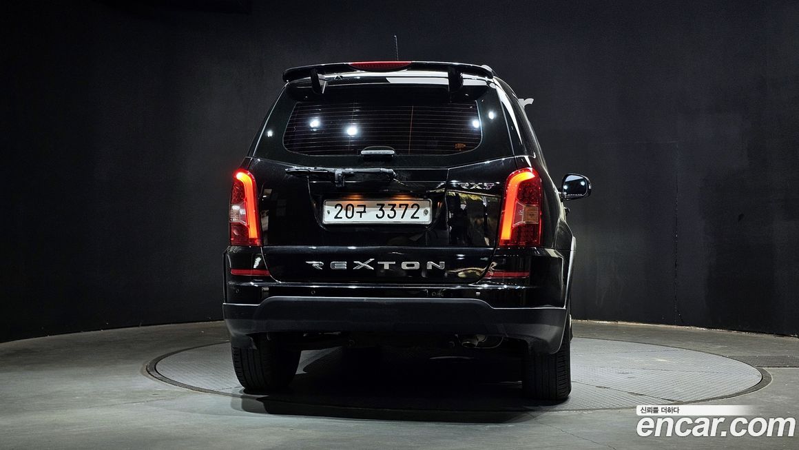 KG_Mobility_Ssangyong Rexton 2015