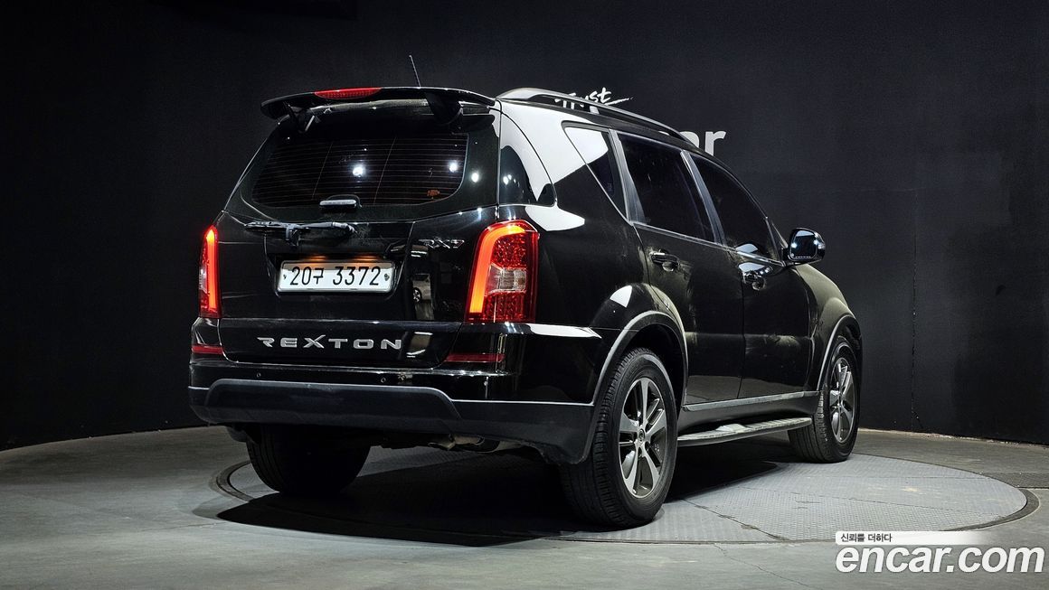 KG_Mobility_Ssangyong Rexton 2015