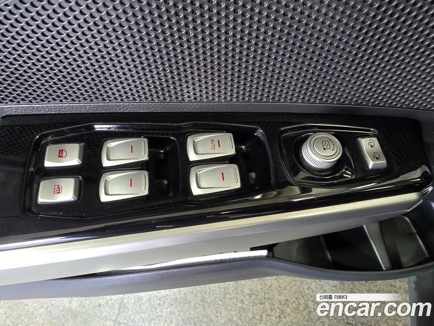 KG_Mobility_Ssangyong TIBOLI 2016