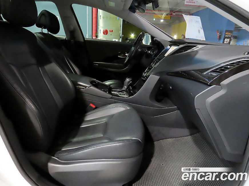 Hyundai Grandeur 2012