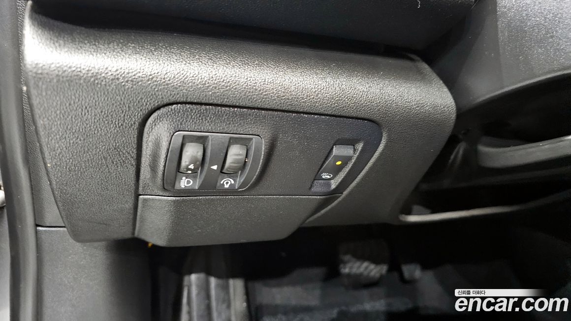 Renault-KoreaSamsung SM6 2016