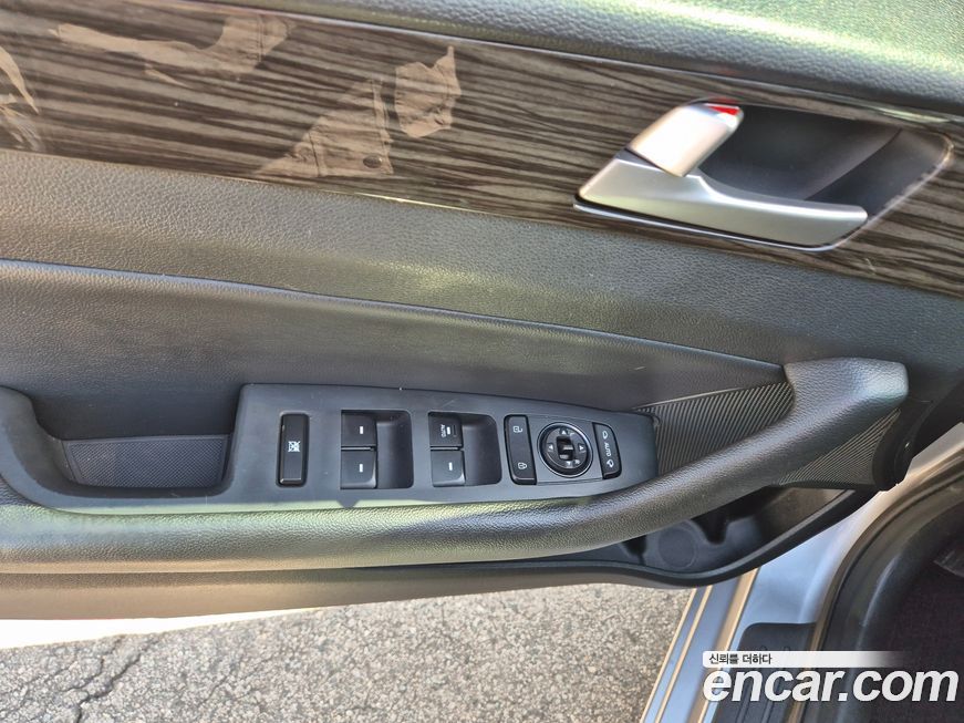Hyundai Sonata 2015