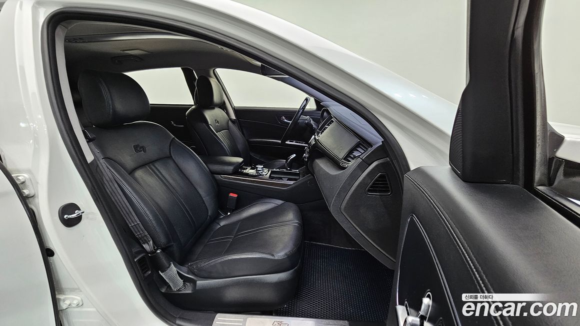 Kia K9 2013