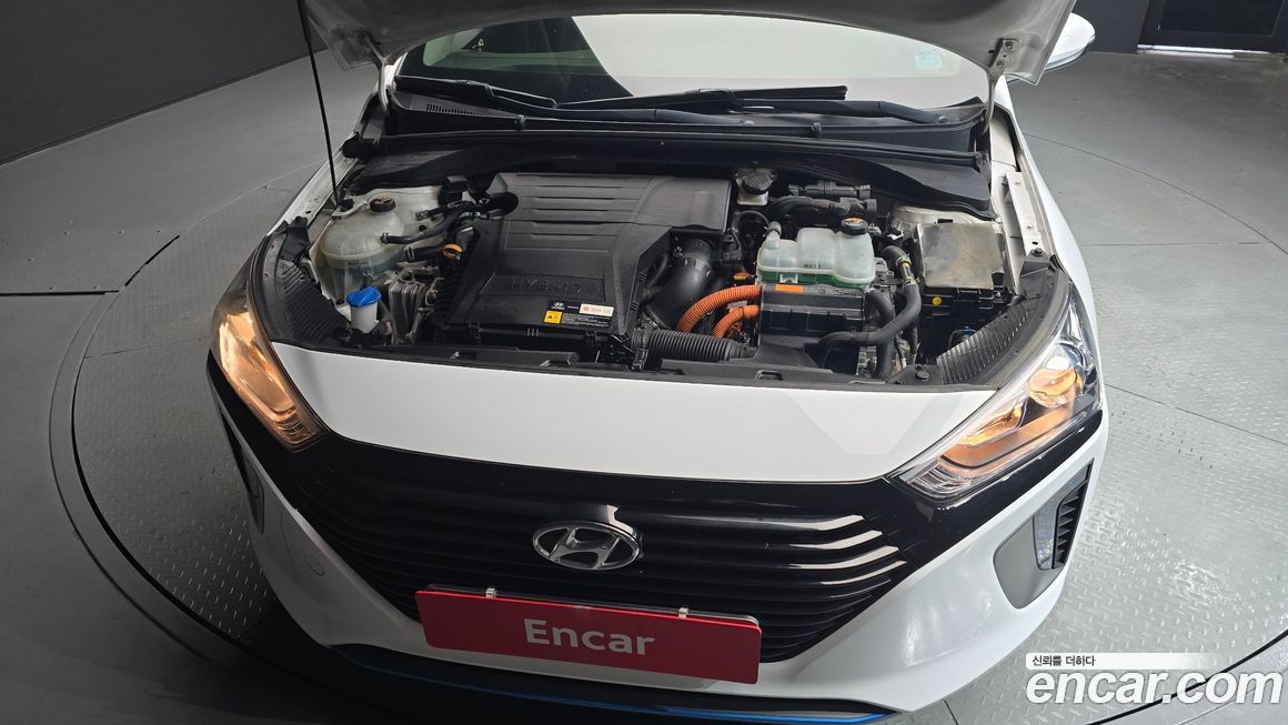 Hyundai Ioniq 2016