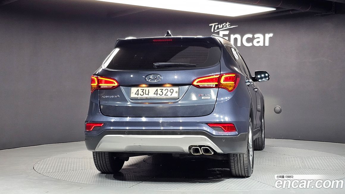 Hyundai Santafe 2017