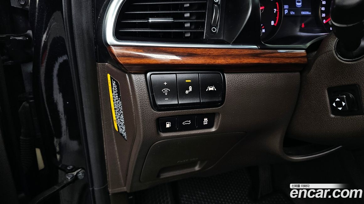 Kia K7 2016