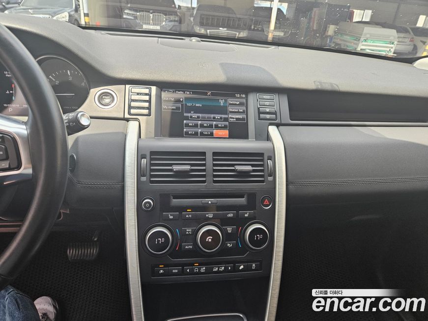 Land Rover Discovery Sport 2016