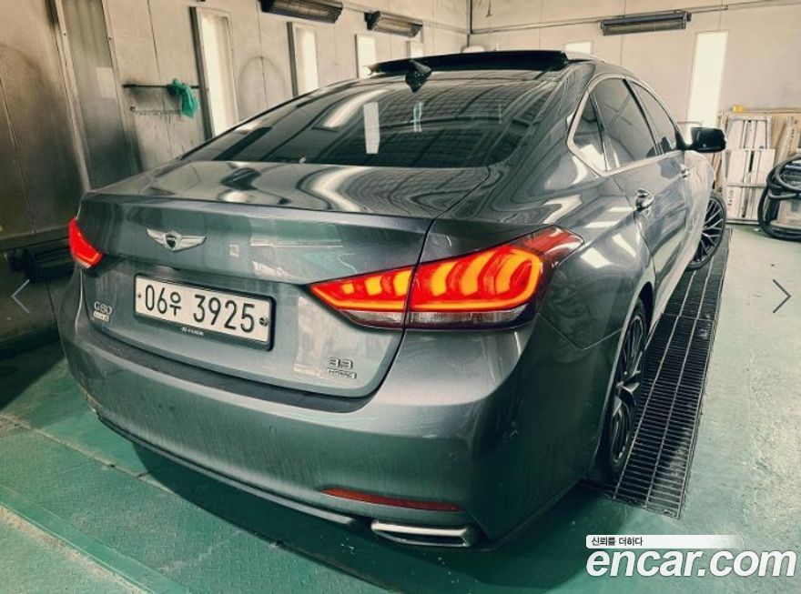 Hyundai Genesis 2016