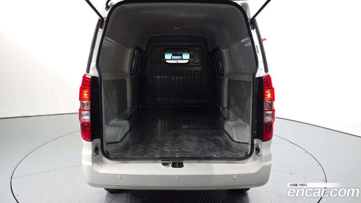 Xin yuan ET Van 2023