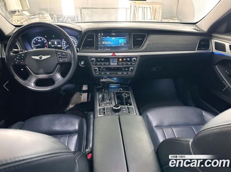 Hyundai Genesis 2016