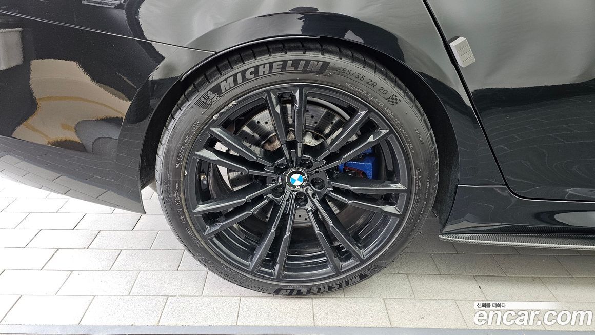 BMW M5 2019