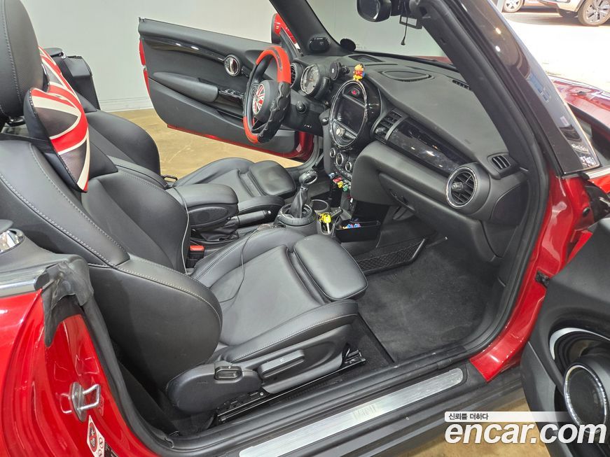 Mini Cooper Convertible 2016