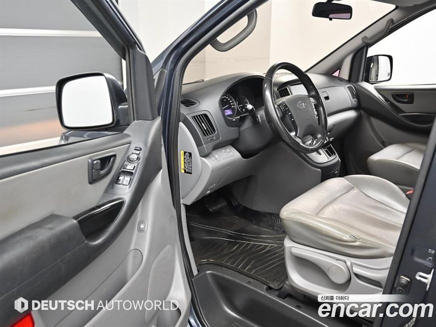 Hyundai Starex 2018
