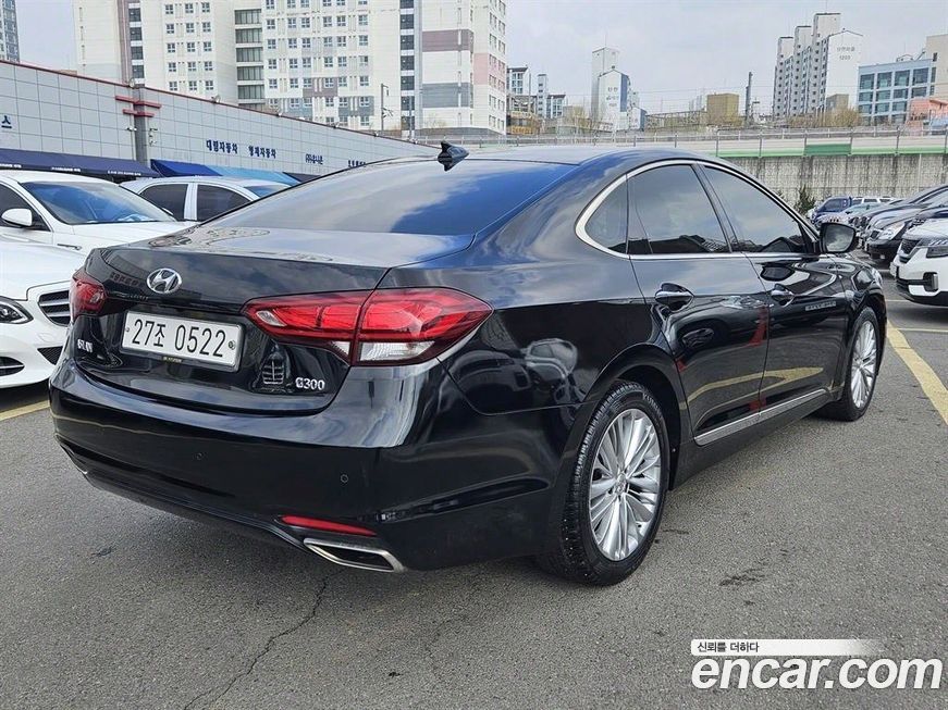 Hyundai Aslan 2016