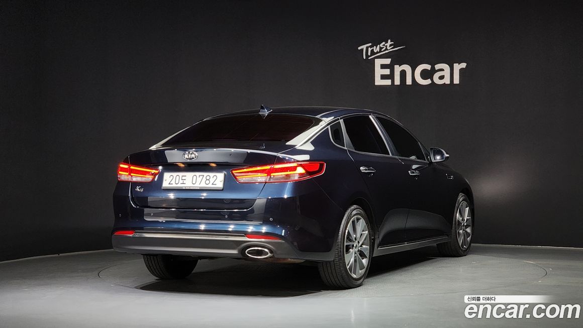 Kia K5 2016