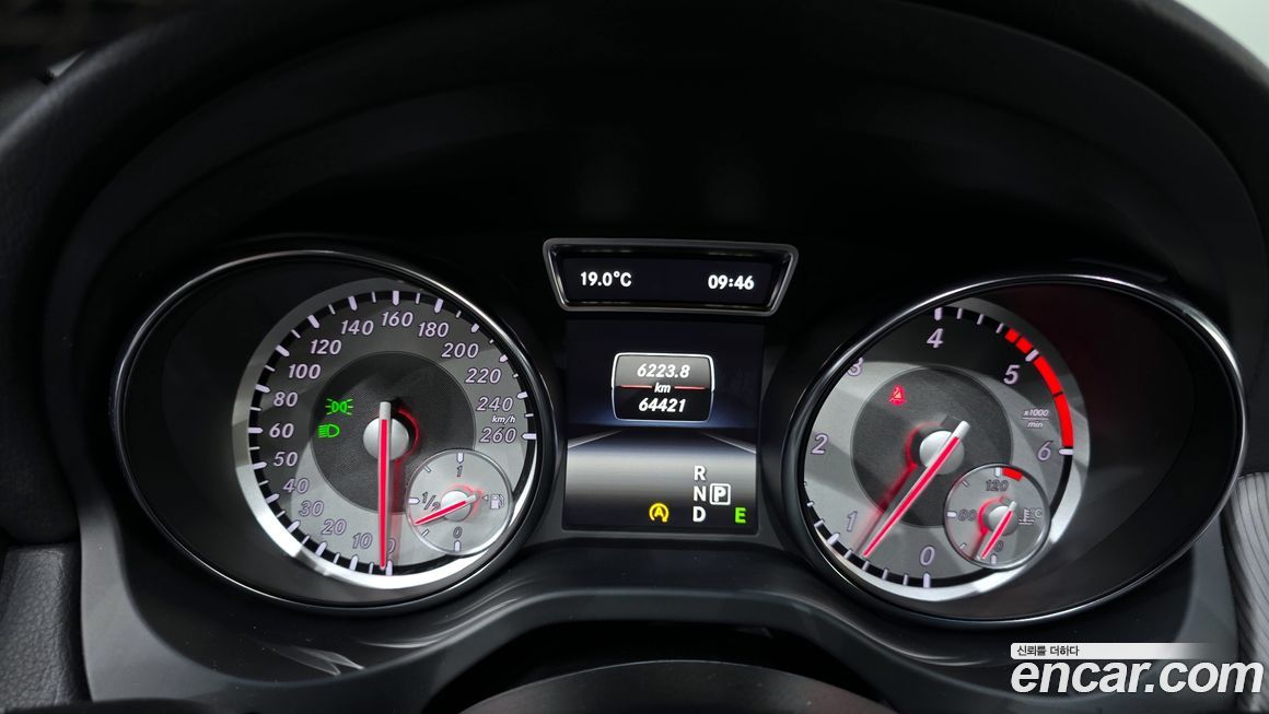 Mercedes-Benz CLA-Class 2015
